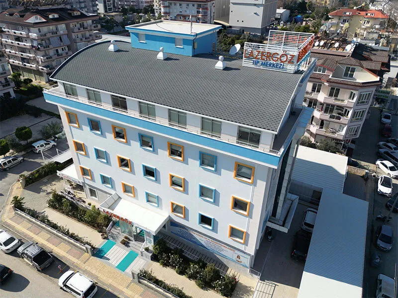 Exterior del centro médico Lazer Göz