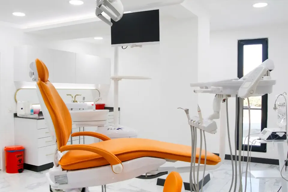 Dental treatment room with dental chair