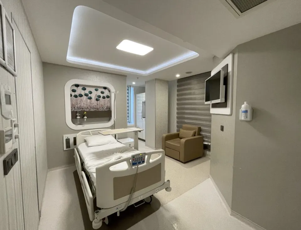 antalya plastic surgery vitale hospital turkey best