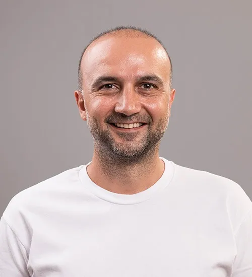 Dr. Dt. Ahmet Emre Gülerik